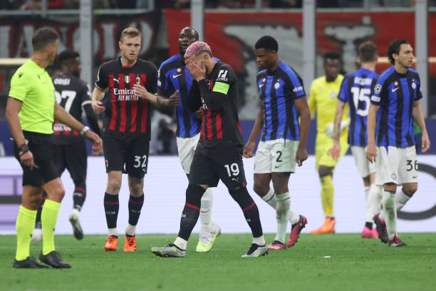 签下了年仅 签下了年仅